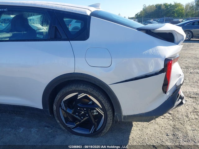 3KPFU4DE5SE131883 KIA k4