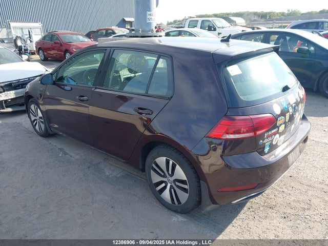 Volkswagen E-Golf 2018 WVWPR7AU7JW911522 Image 3