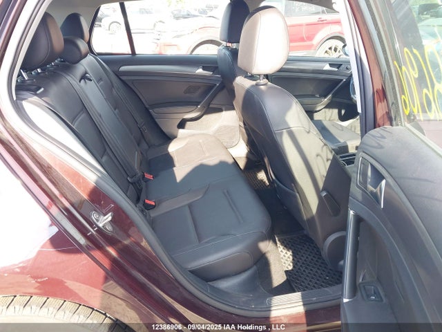 Volkswagen E-Golf 2018 WVWPR7AU7JW911522 Image 8