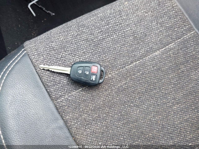 Toyota Corolla S 2014 2T1BURHE1EC182483 Image 11