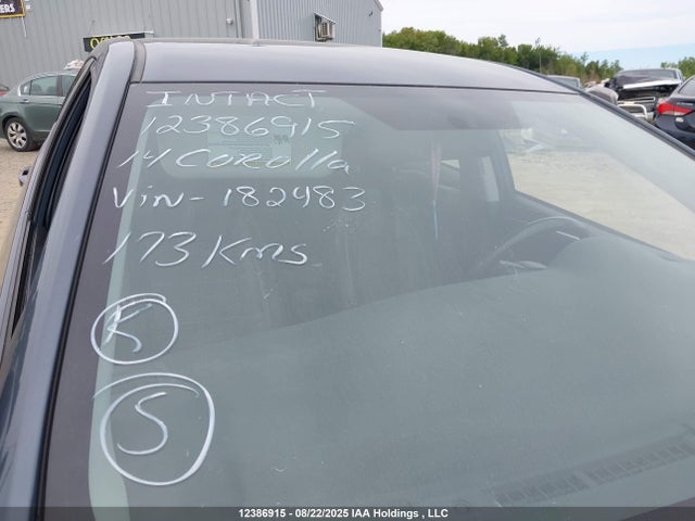Toyota Corolla S 2014 2T1BURHE1EC182483 Image 16