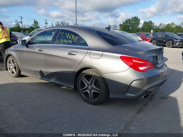Mercedes-Benz 2015 2015 WDDSJ4GB0FN247492 Image 3