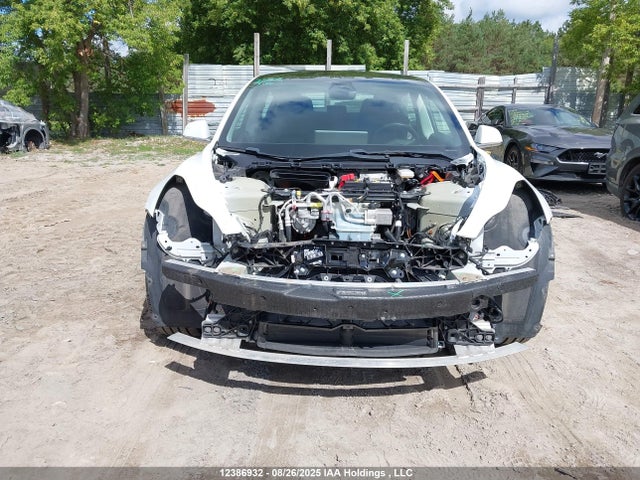 5YJ3E1EAXKF422898 Tesla MODEL 3