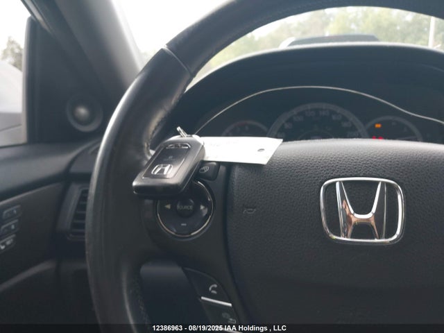 Honda Accord 2014 1HGCR2F94EA803529 Image 11