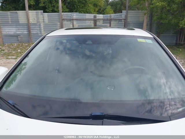 Honda Accord 2014 1HGCR2F94EA803529 Image 17