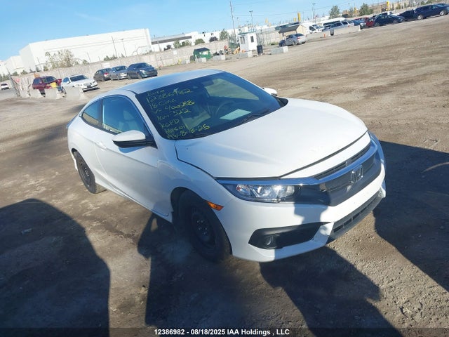 Honda 2018 2018 2HGFC4B67JH400288 Image 13