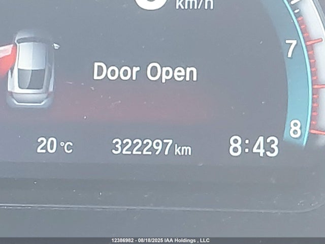 Honda 2018 2018 2HGFC4B67JH400288 Image 15