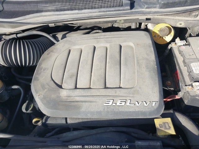 2C4RDGBG1JR285619 Dodge Grand Caravan