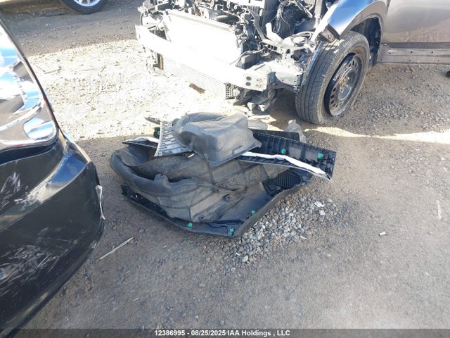 2C4RDGBG1JR285619 Dodge Grand Caravan