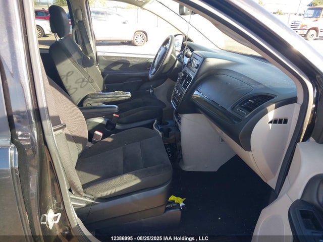 2C4RDGBG1JR285619 Dodge Grand Caravan