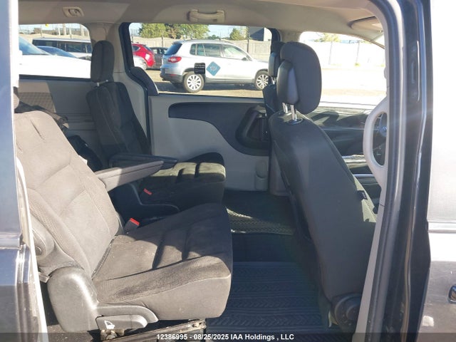 2C4RDGBG1JR285619 Dodge Grand Caravan