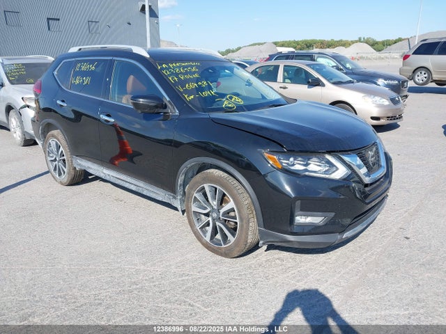 Nissan Rogue 2017 5N1AT2MV7HC867981 Image 1