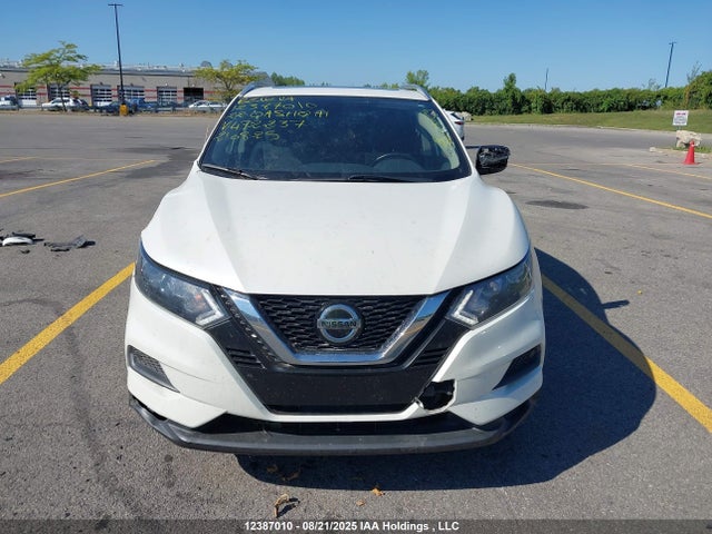 JN1BJ1BW4NW472237 Nissan ROGUE SPORT