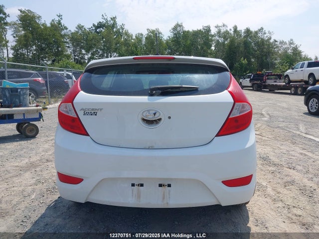 KMHCT5AE5HU341728 Hyundai 2017