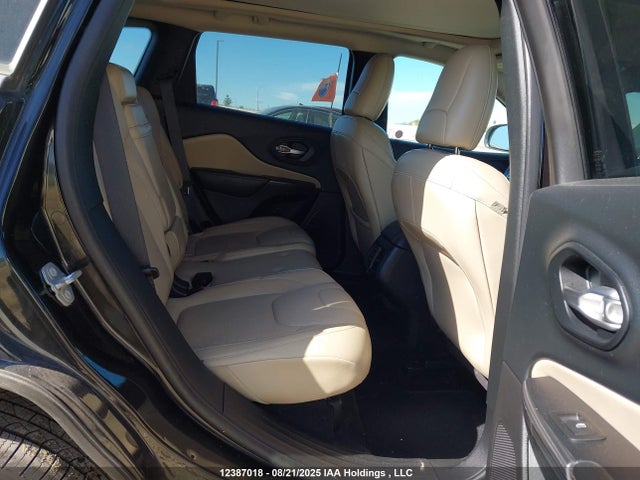 1C4PJMDS5GW172711 Jeep 2016