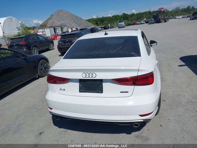 Audi 2019 2019 WAUBEGFF3K1017884 Image 16