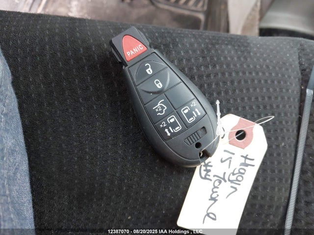 2C4RC1BG8FR539849 Chrysler Town and Country
