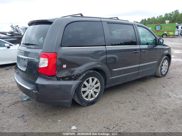 2C4RC1BG8FR539849 Chrysler Town and Country