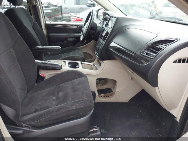 2C4RC1BG8FR539849 Chrysler Town and Country