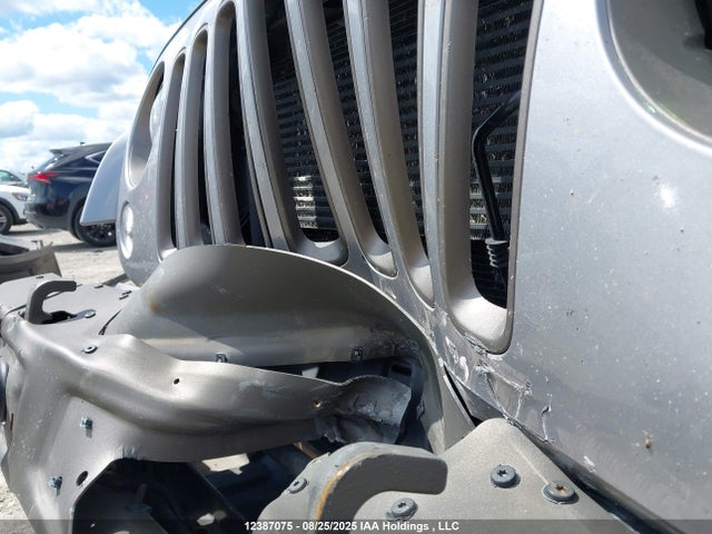 1C4BJWEG6HL509941 Jeep Wrangler