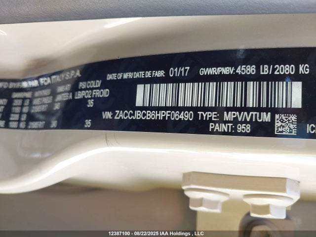 ZACCJBCB6HPF06490 Jeep 2017