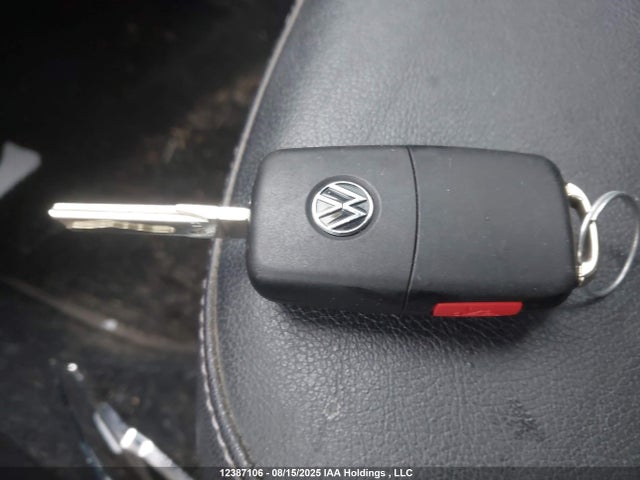 1VWEA7A38LC006276 Volkswagen Passat