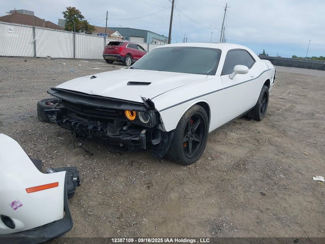 Dodge 2018 2018 2C3CDZAG7JH309578 Image 2