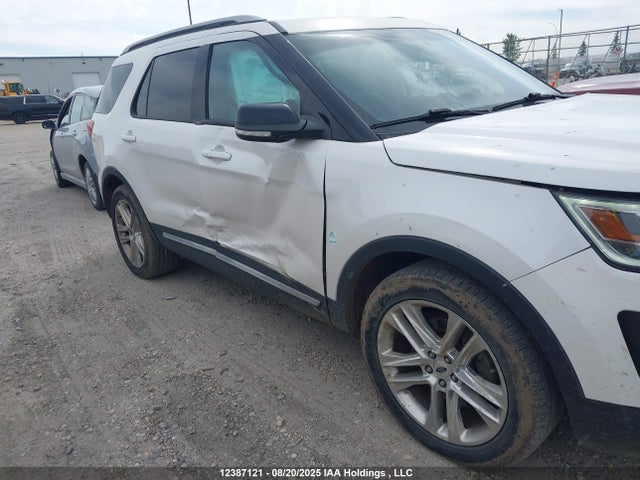 Ford EXPLORER XLT 2016 1FM5K8D8XGGA20851 Image 6