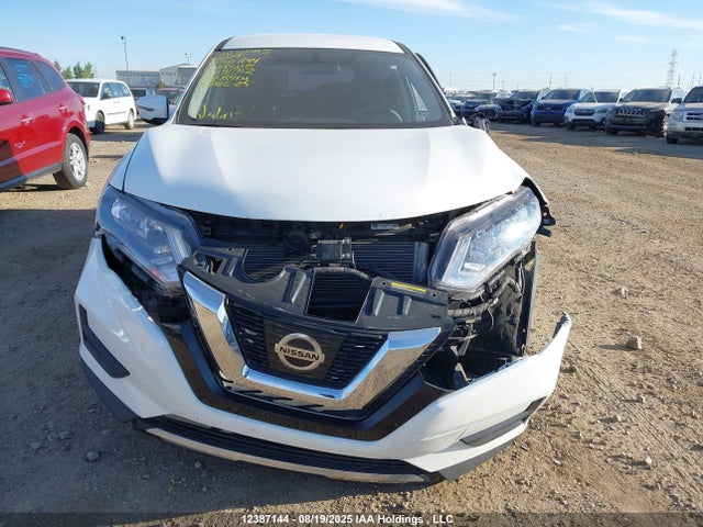 5N1AT2MV9HC891912 Nissan 2017