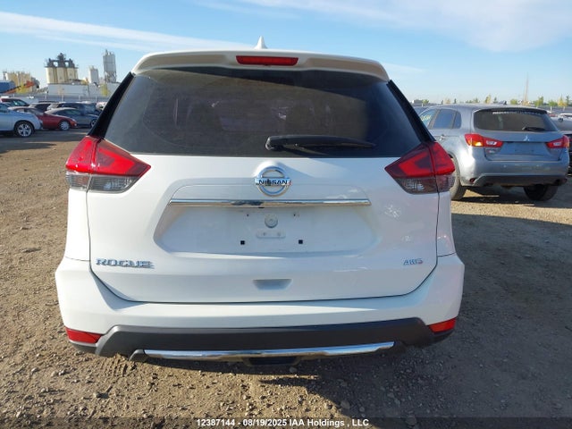 5N1AT2MV9HC891912 Nissan 2017