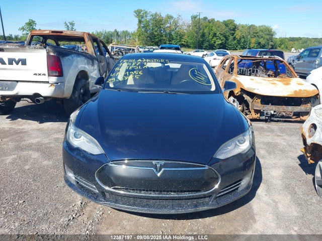 Tesla MODEL S 2014 5YJSA1H1XEFP31956 Image 12