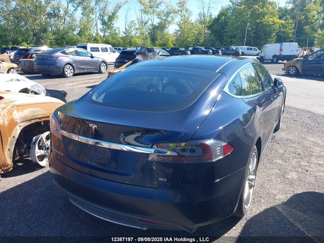 Tesla MODEL S 2014 5YJSA1H1XEFP31956 Image 4