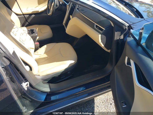 Tesla MODEL S 2014 5YJSA1H1XEFP31956 Image 5