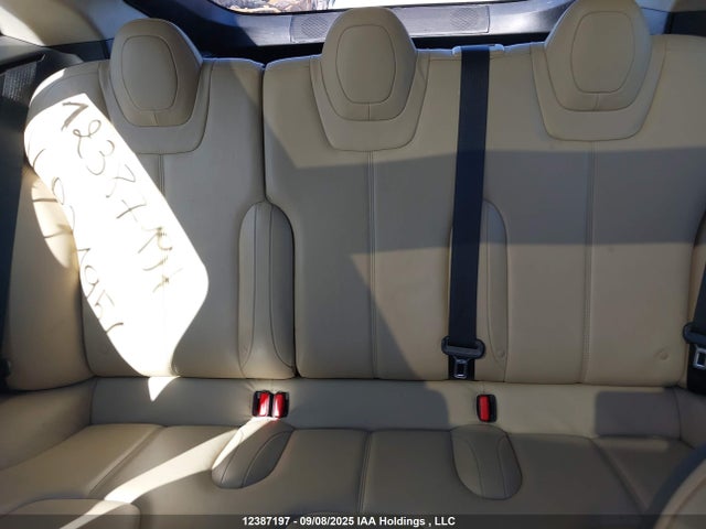 Tesla MODEL S 2014 5YJSA1H1XEFP31956 Image 8