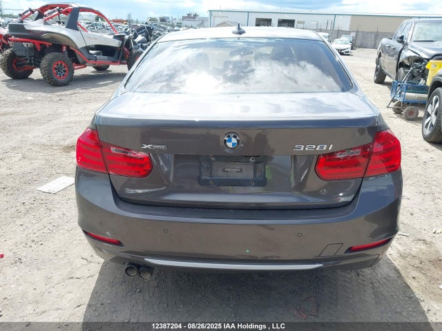 WBA3B3C57EJ978171 BMW 328I