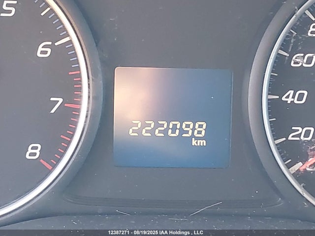JA4JZ3AX4GZ609499 Mitsubishi mivec