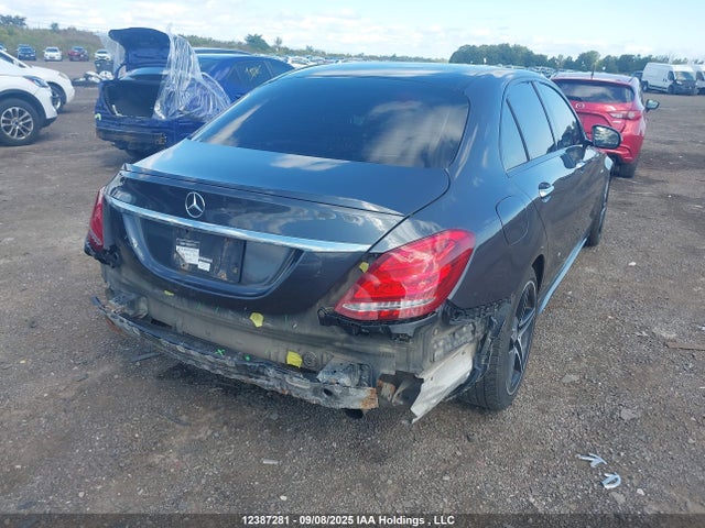 55SWF6EB3GU155402 Mercedes-Benz C-Class
