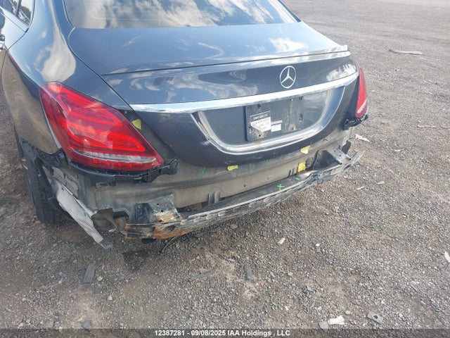55SWF6EB3GU155402 Mercedes-Benz C-Class