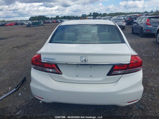 Honda r18z1 2014 2HGFB2F44EH004471 Image 16