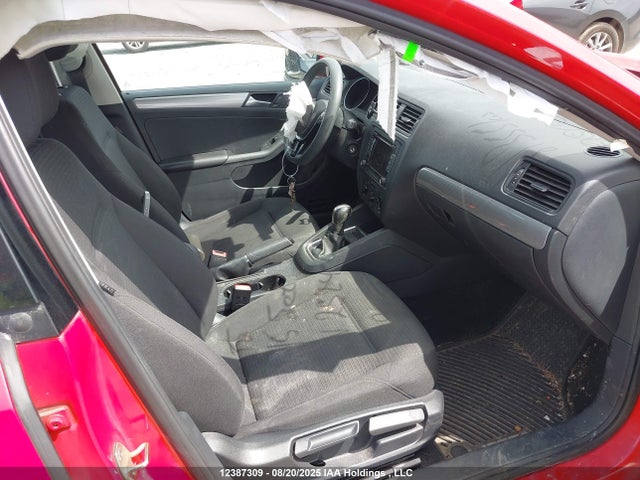 3VW2K7AJ2FM252449 Volkswagen Jetta