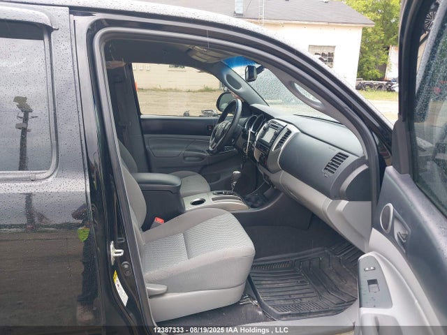 2013 Toyota Tacoma Double Cab Long Bed მანქანა იყიდება აუქციონზე, vin: 5TFMU4FN8DX013849, აუქციონის ნომერი: 12387333