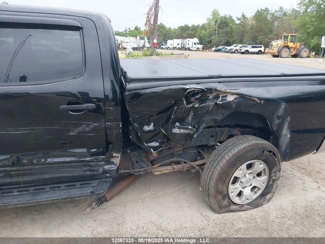 2013 Toyota Tacoma Double Cab Long Bed მანქანა იყიდება აუქციონზე, vin: 5TFMU4FN8DX013849, აუქციონის ნომერი: 12387333