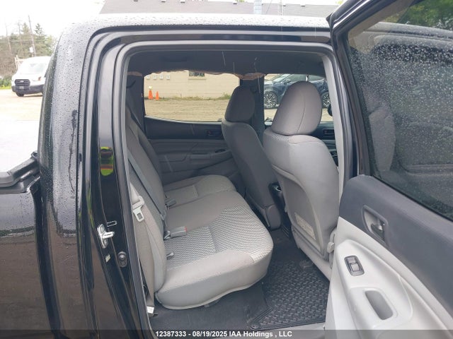 2013 Toyota Tacoma Double Cab Long Bed მანქანა იყიდება აუქციონზე, vin: 5TFMU4FN8DX013849, აუქციონის ნომერი: 12387333