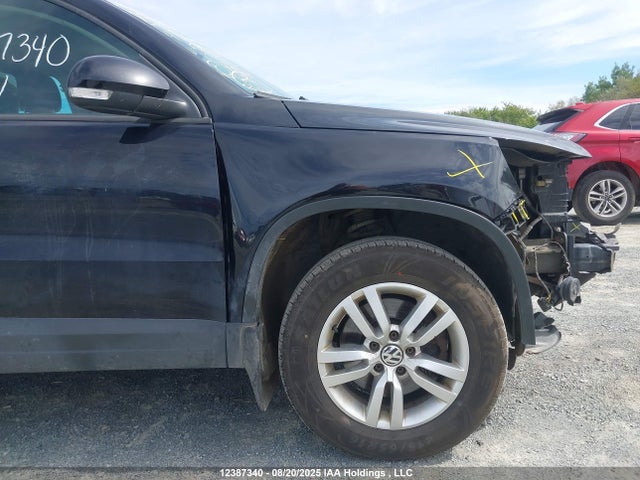 WVGKV3AX9EW583918 Volkswagen 2014
