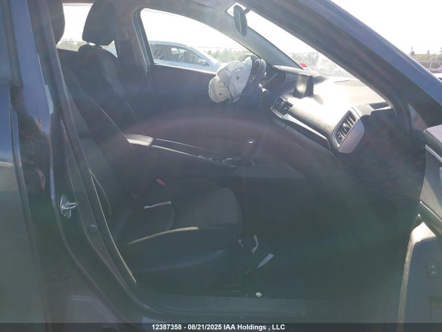3MZBN1K73JM249978 Mazda pe