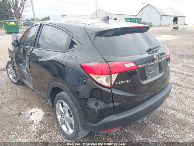 3CZRU6H3XMM102237 Honda HR-V LX
