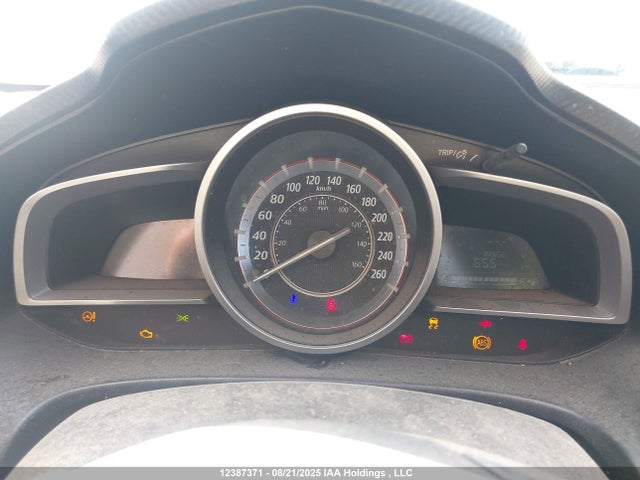 3MZBM1V78FM206209 Mazda pe