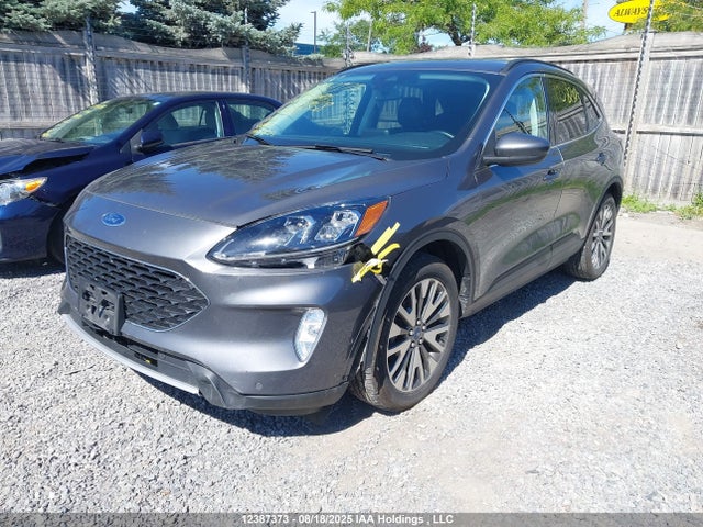1FMCU9DZXMUA71358 Ford hev/phev