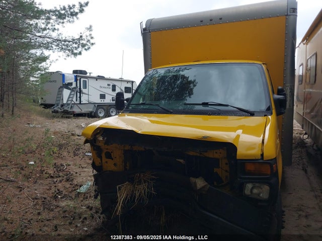 Ford E-450 2017 1FDXE4FS1HDC40903 Image 12