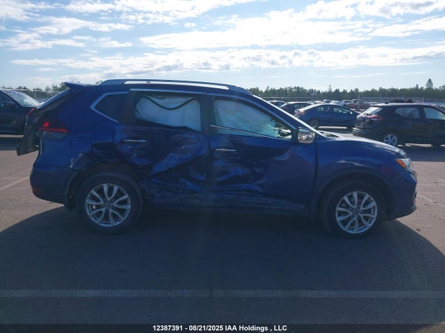 5N1AT2MV9JC737173 Nissan Rogue